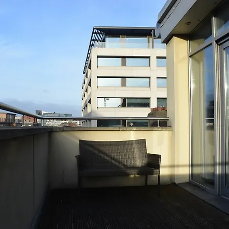 1 Bedroom With Balcony In *